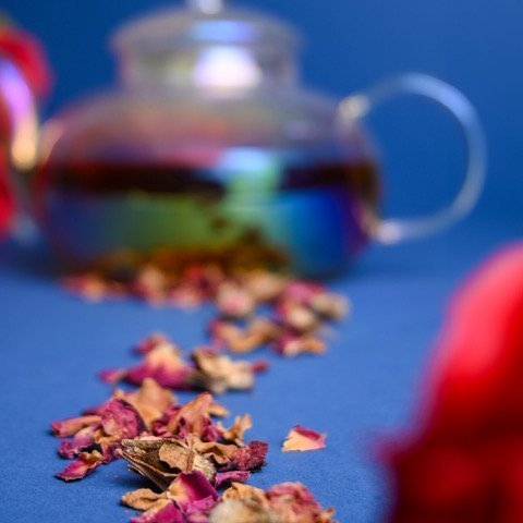 Organic Rosebuds and Petals - Loose Leaf Botanical